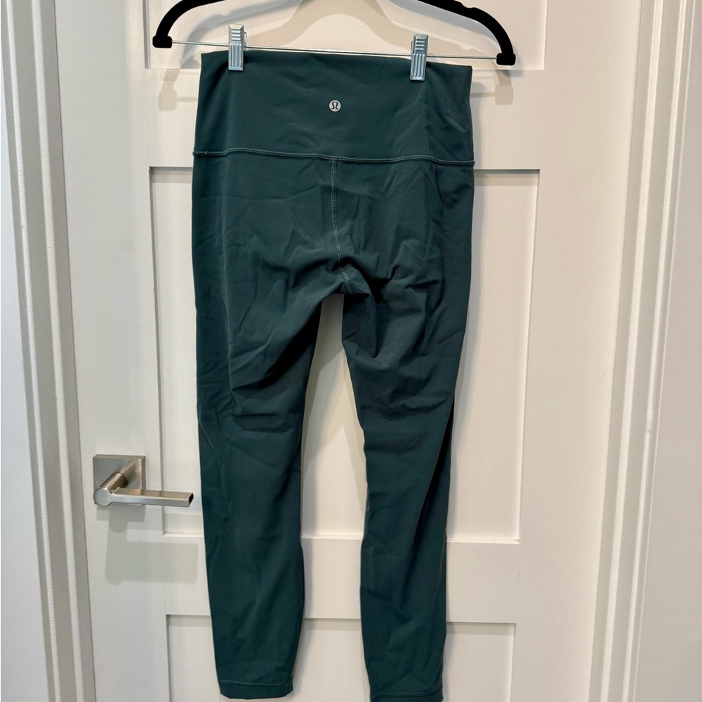 Lululemon size 6 teal green leggings